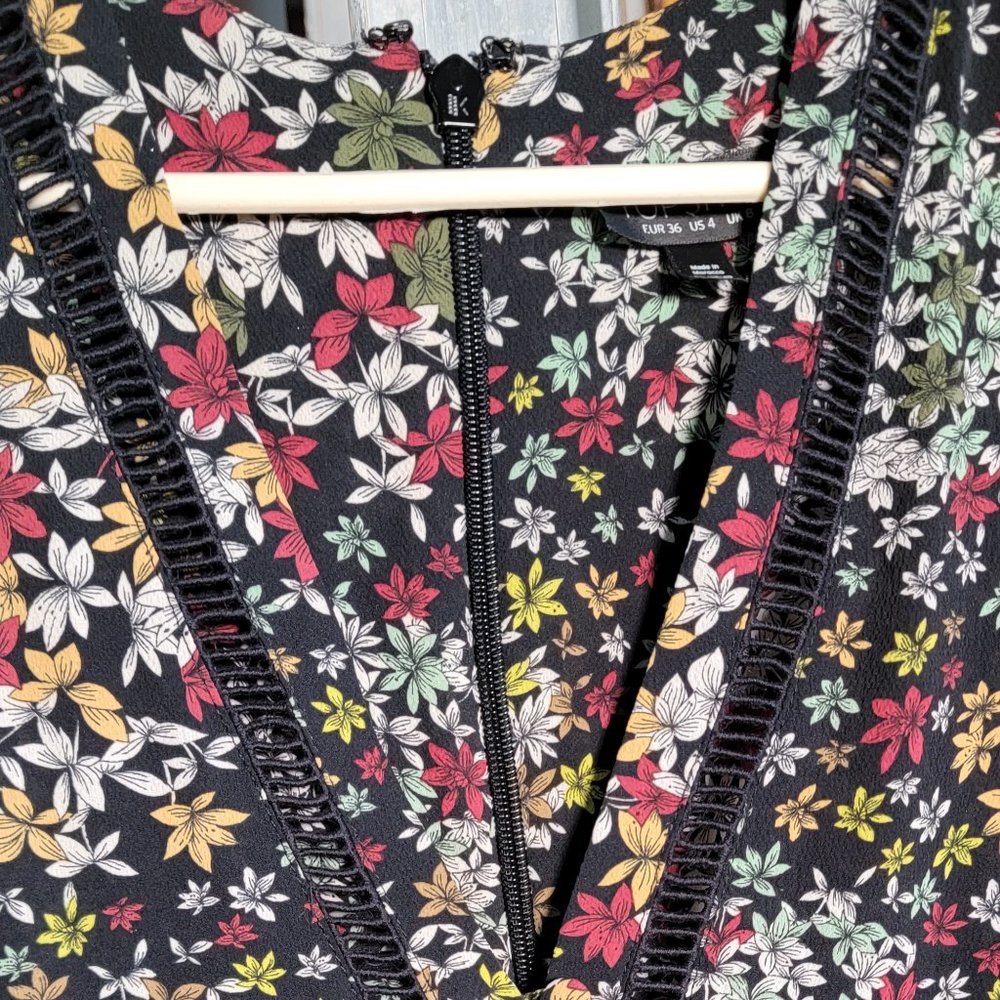 Topshop bohemian Inspired Long Sleeve Floral Dress Size 4 - Picture 5 of 11